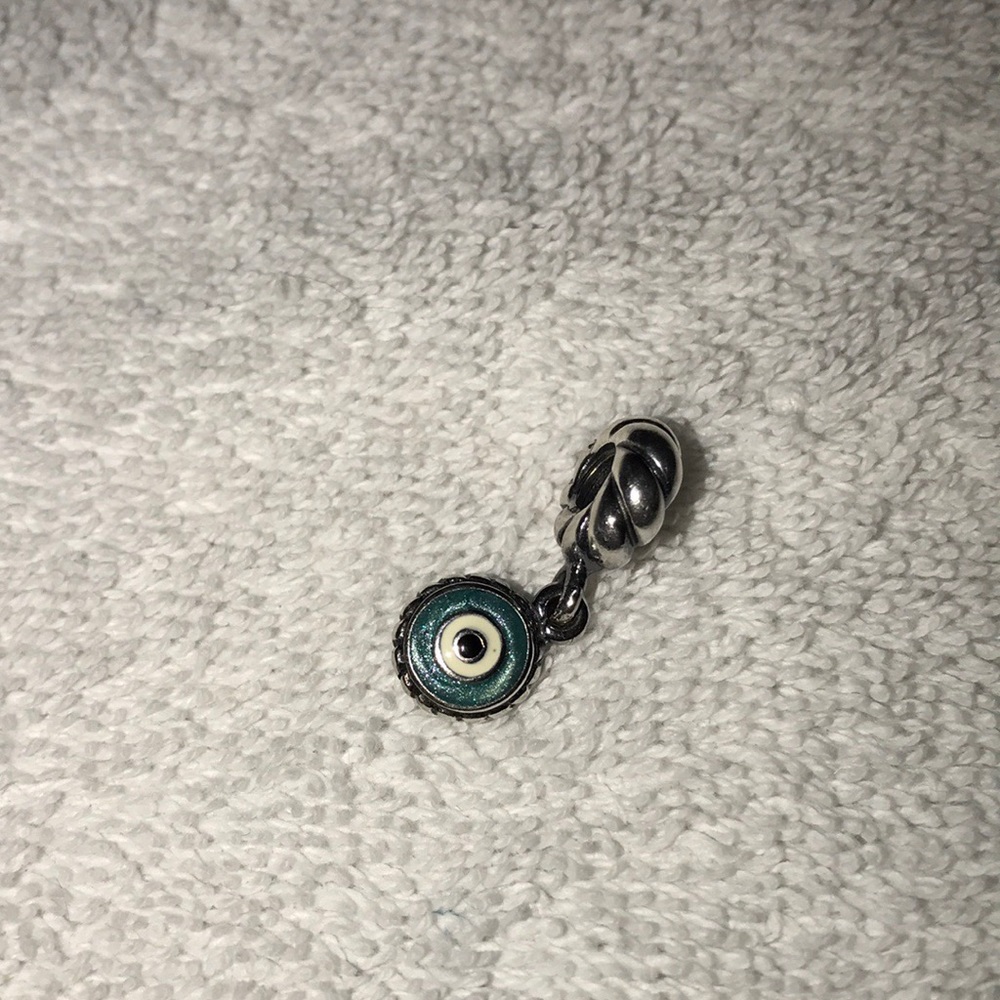 Listing for taramarie001